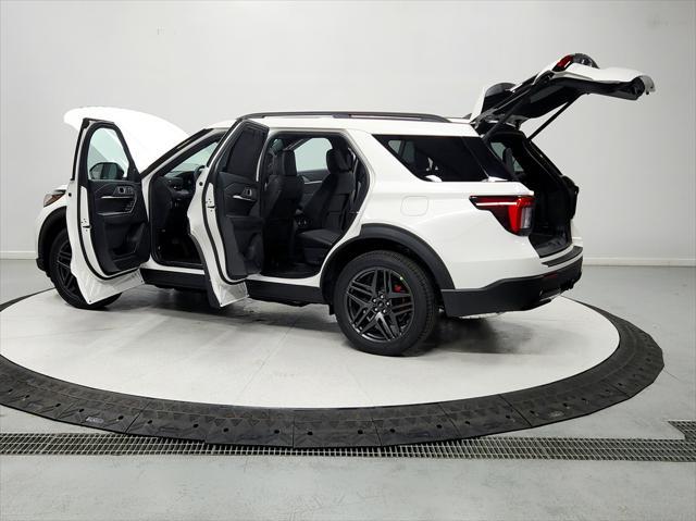 new 2025 Ford Explorer car, priced at $47,730