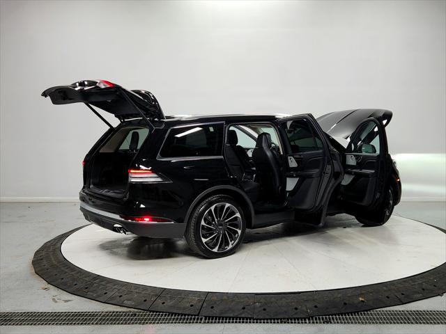 used 2024 Lincoln Aviator car, priced at $58,452