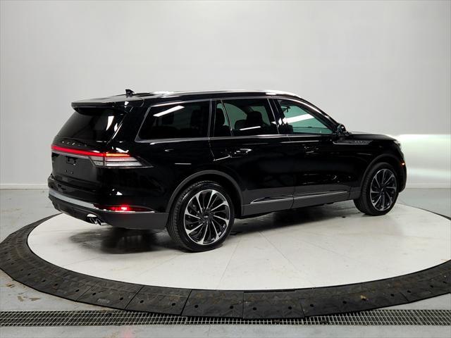 used 2024 Lincoln Aviator car, priced at $58,452