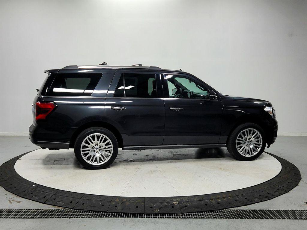used 2024 Ford Expedition car, priced at $49,727