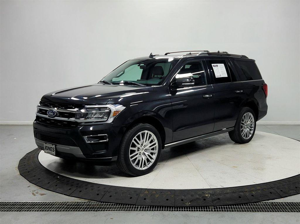 used 2024 Ford Expedition car, priced at $49,727