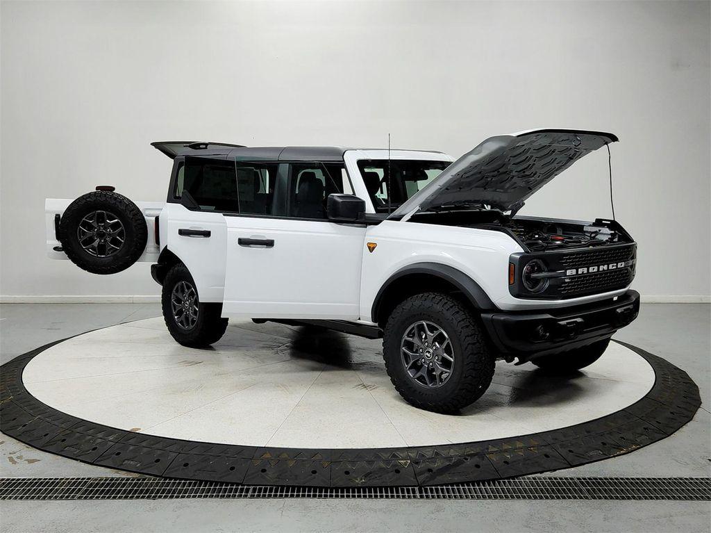 new 2025 Ford Bronco car, priced at $55,914