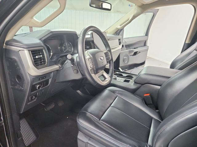 used 2024 Ford Expedition car, priced at $52,396