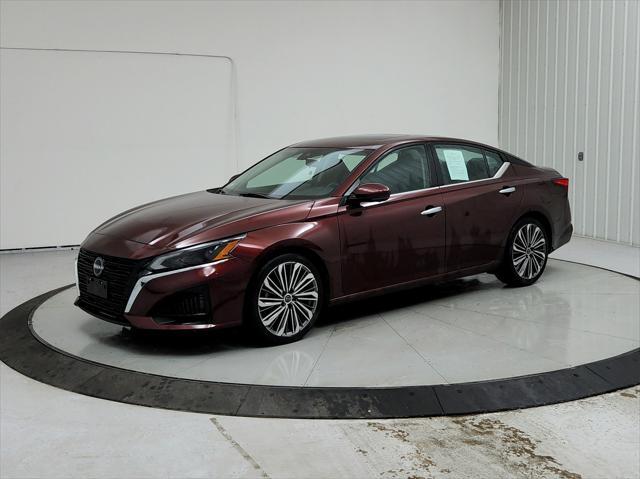 used 2023 Nissan Altima car, priced at $23,921