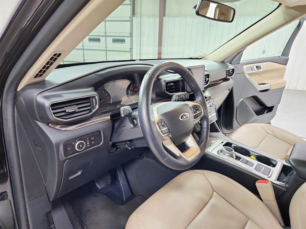 used 2023 Ford Explorer car, priced at $27,752