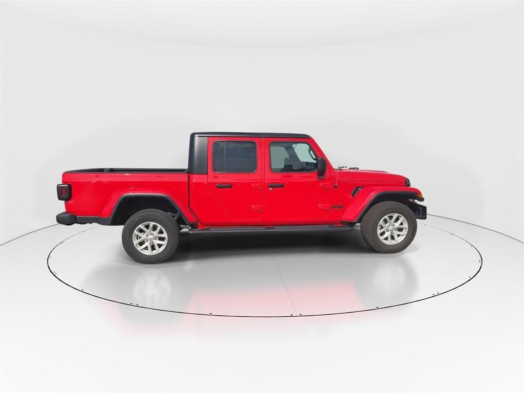 used 2023 Jeep Gladiator car, priced at $29,731
