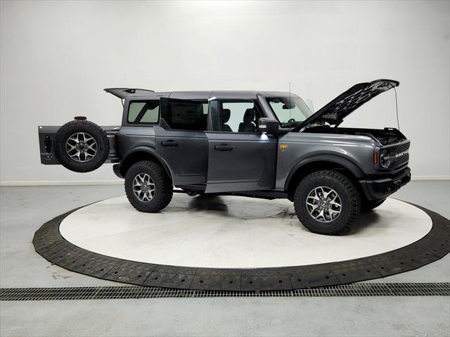 new 2025 Ford Bronco car, priced at $60,641