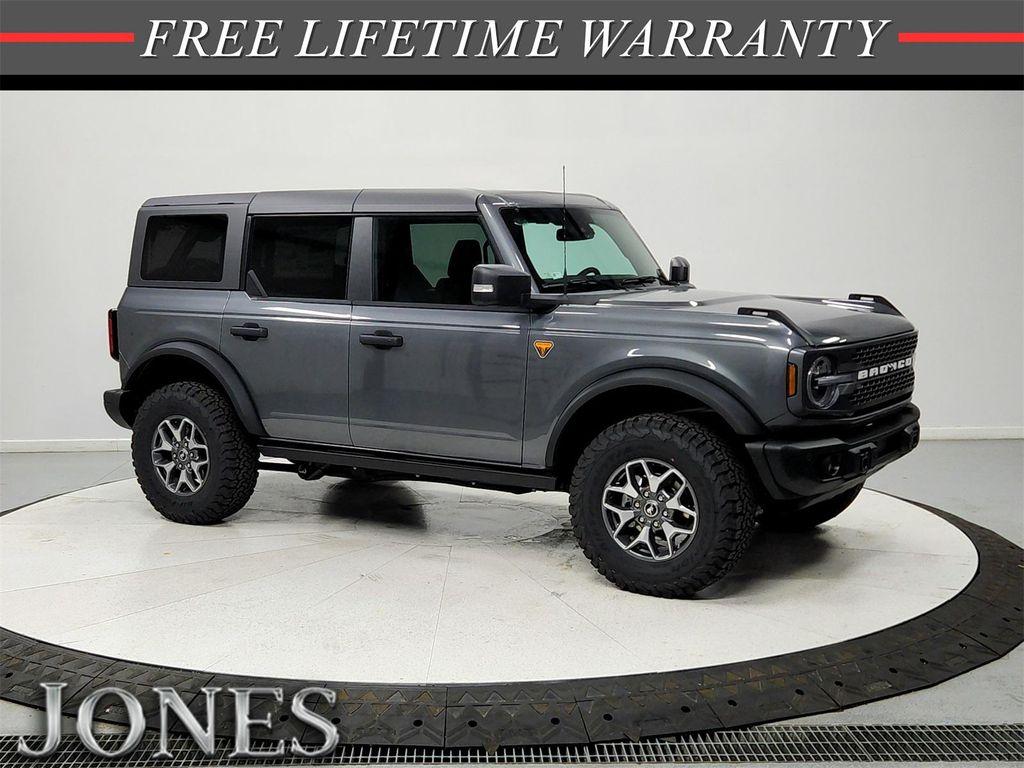 new 2025 Ford Bronco car, priced at $58,566
