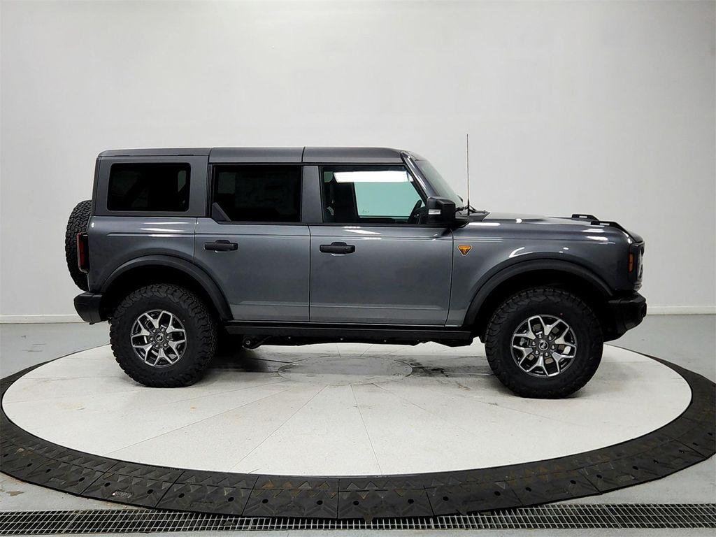 new 2025 Ford Bronco car, priced at $58,566