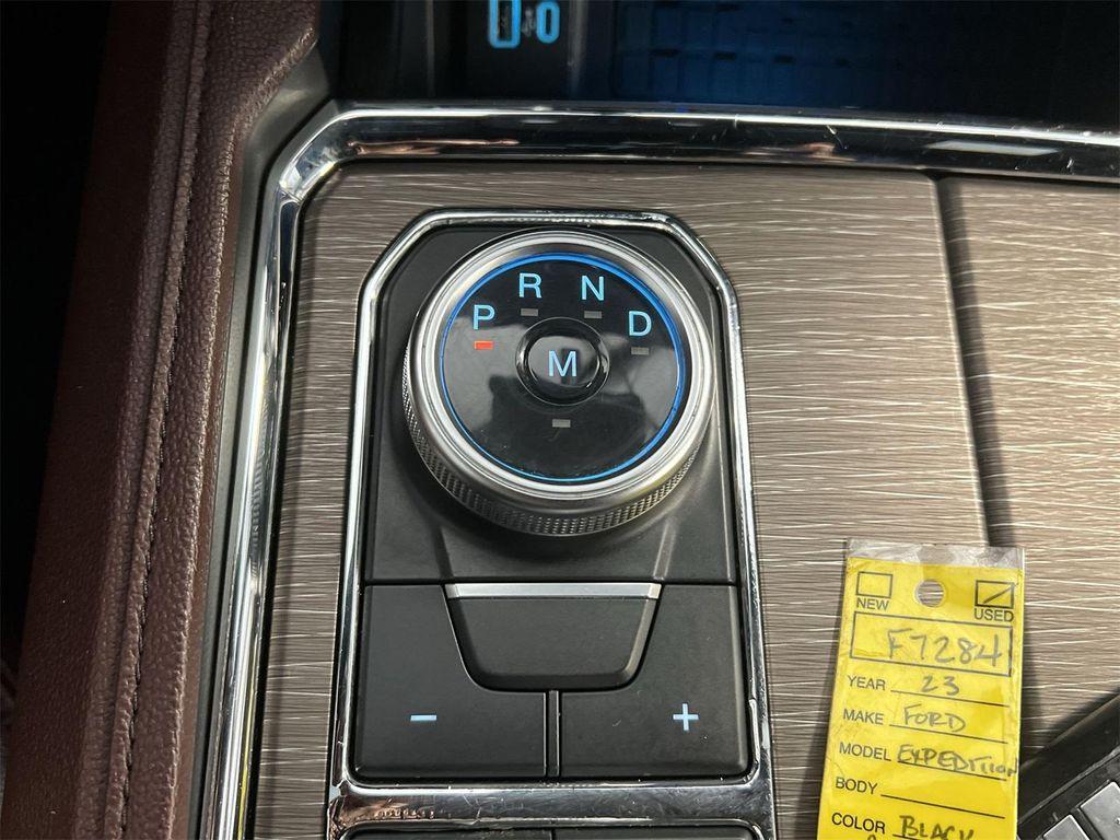 used 2023 Ford Expedition car, priced at $43,581