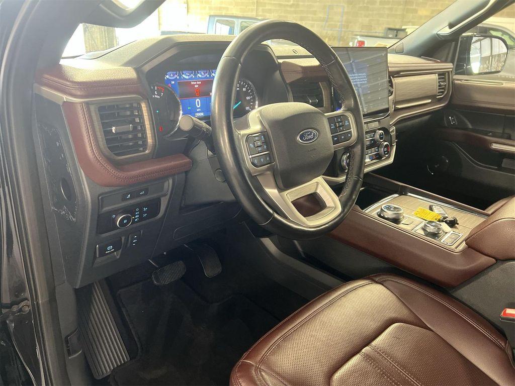 used 2023 Ford Expedition car, priced at $43,581