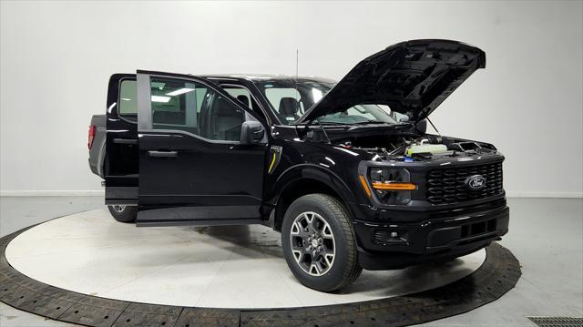 new 2025 Ford F-150 car, priced at $45,735