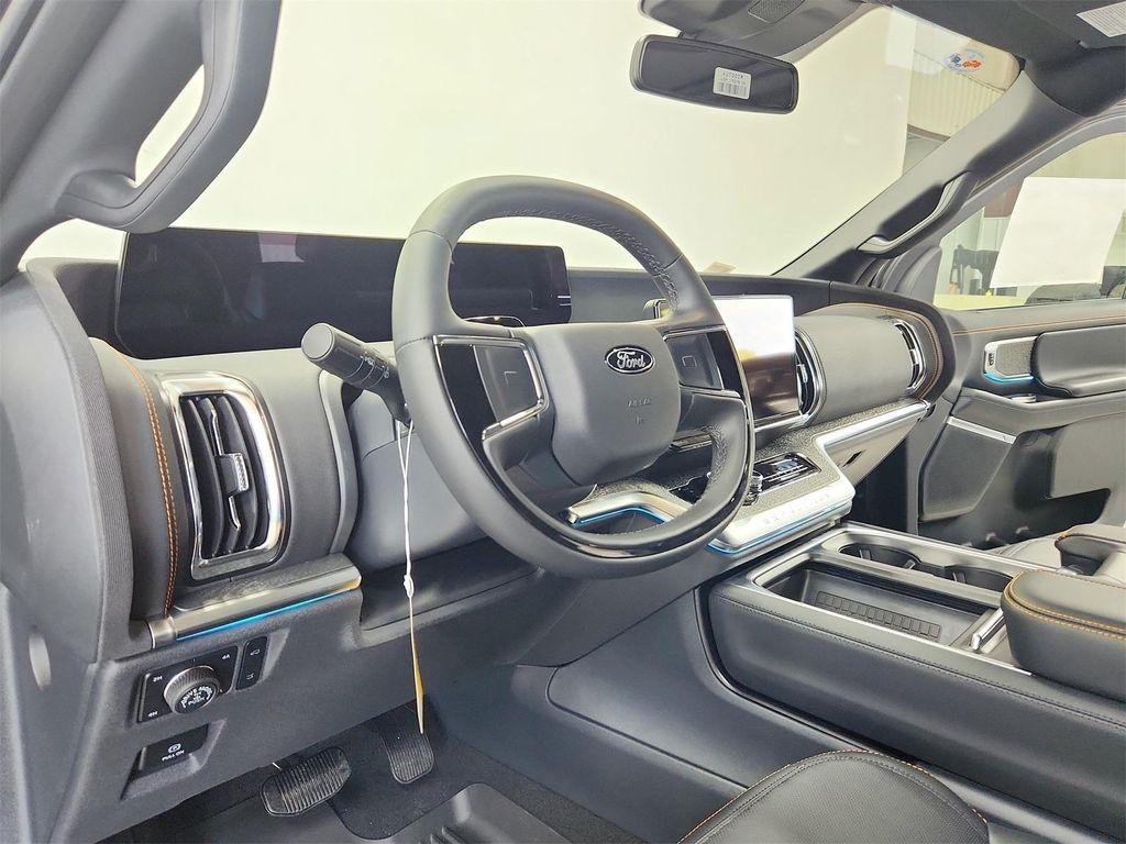 new 2025 Ford Expedition car, priced at $79,963