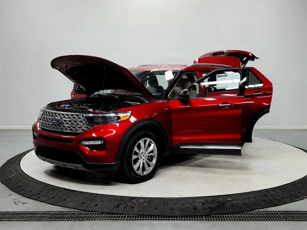 used 2024 Ford Explorer car, priced at $28,986