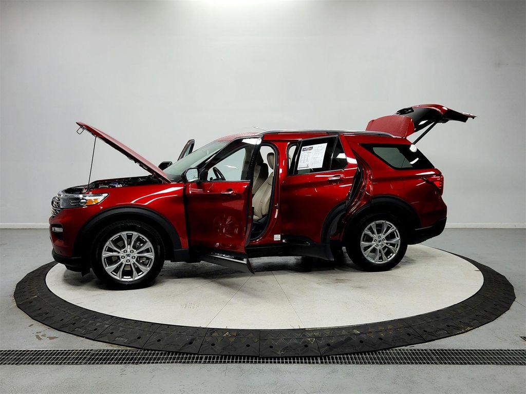 used 2024 Ford Explorer car, priced at $28,986