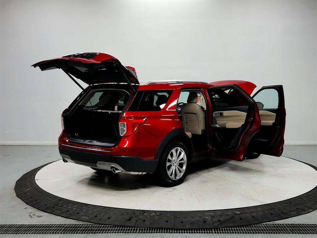 used 2024 Ford Explorer car, priced at $28,986