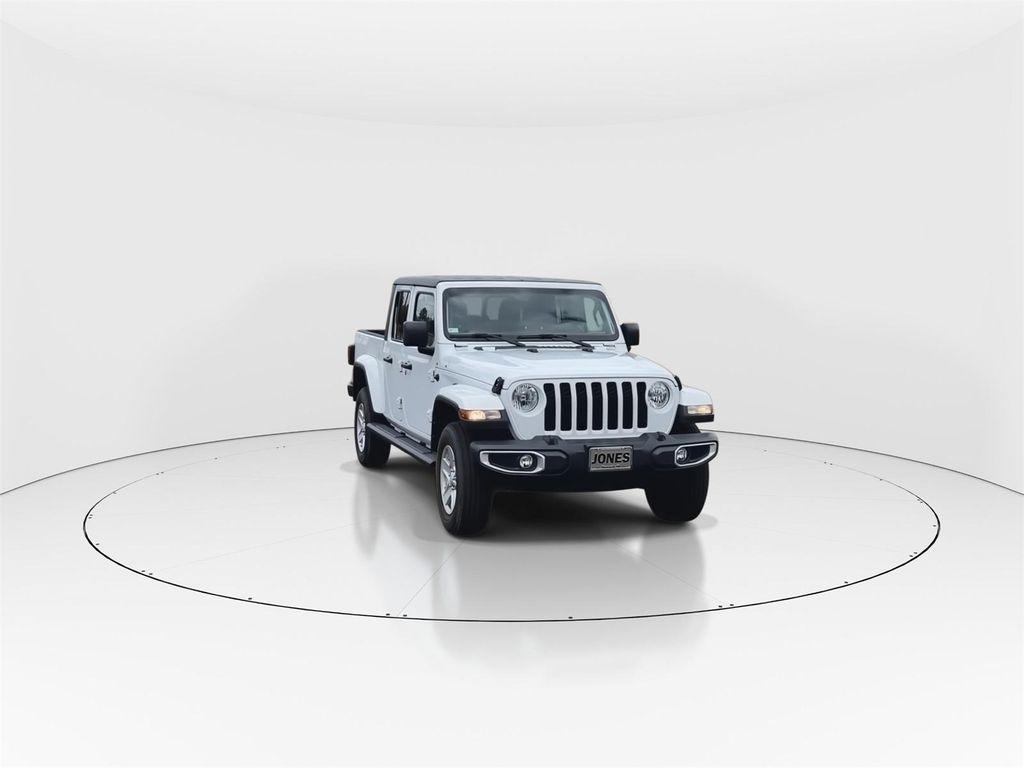 used 2023 Jeep Gladiator car, priced at $29,630