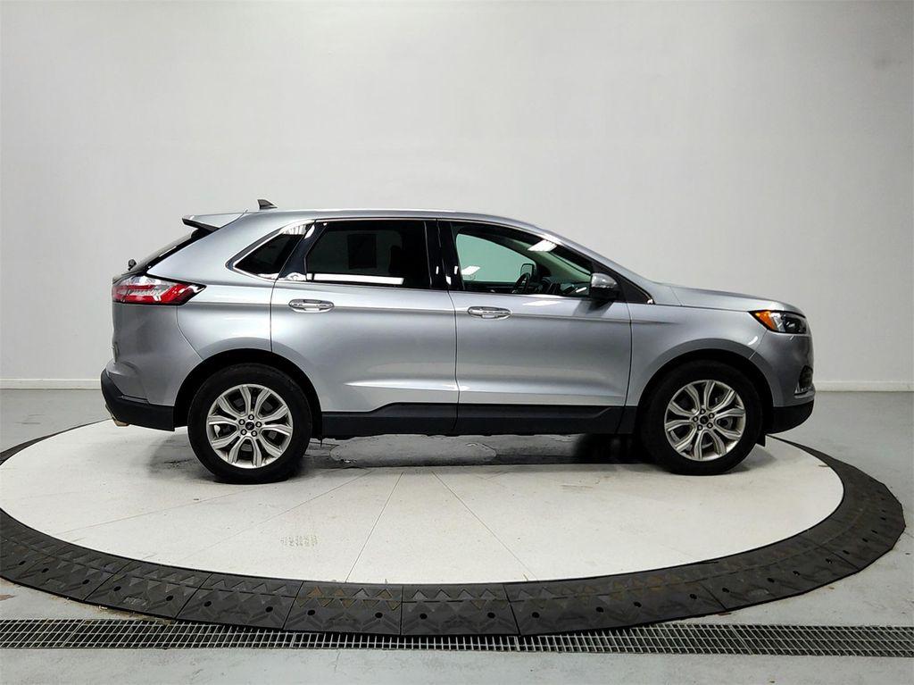 used 2024 Ford Edge car, priced at $25,301