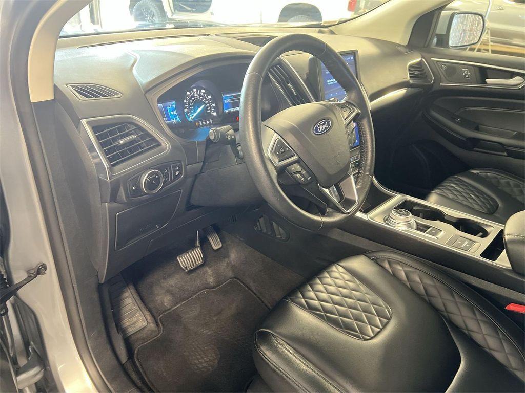 used 2024 Ford Edge car, priced at $25,301
