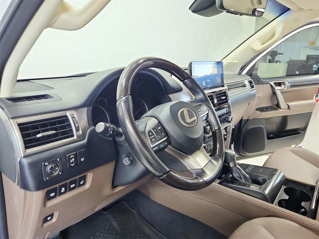used 2022 Lexus GX 460 car, priced at $45,855