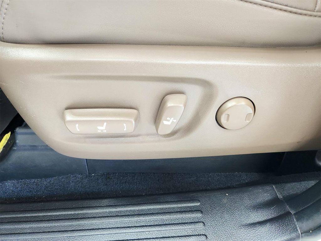 used 2022 Lexus GX 460 car, priced at $45,855