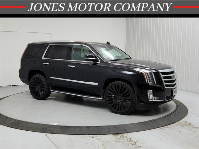 used 2017 Cadillac Escalade car, priced at $27,627