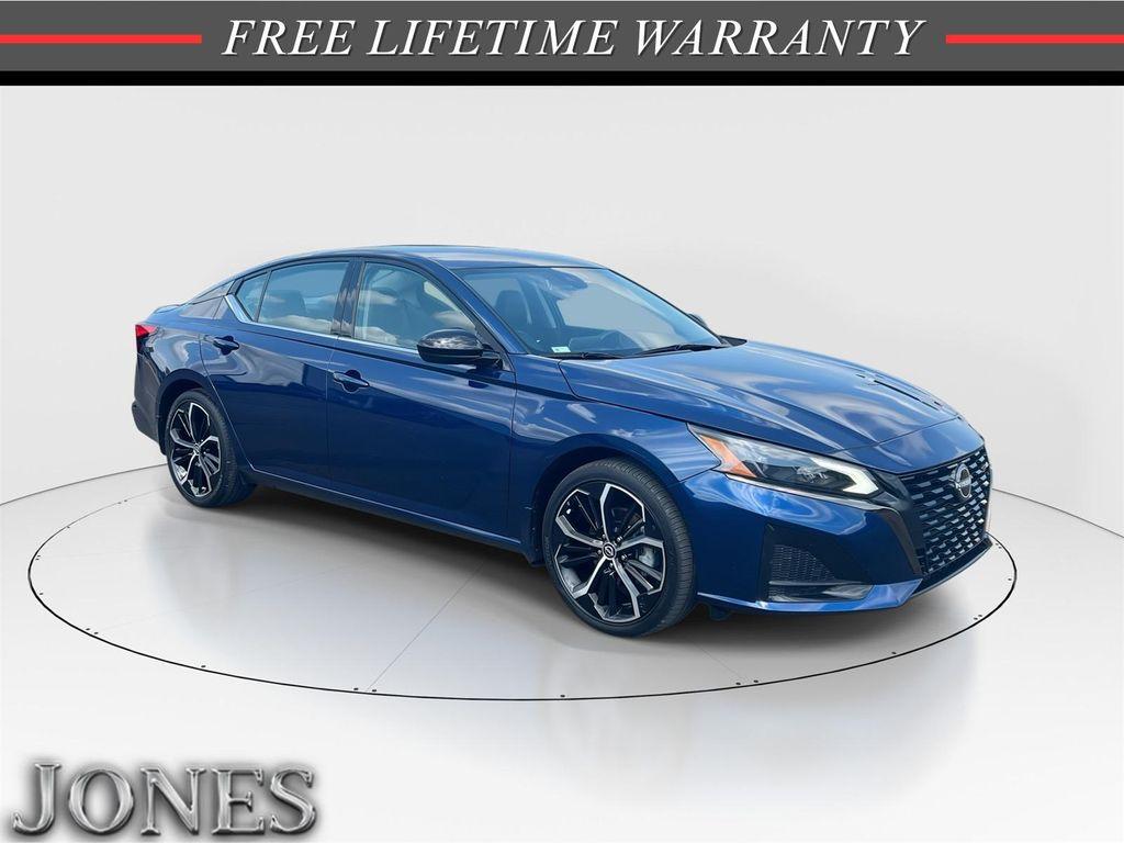 used 2023 Nissan Altima car, priced at $23,952