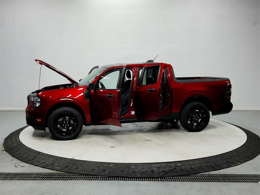 new 2025 Ford Maverick car, priced at $33,532