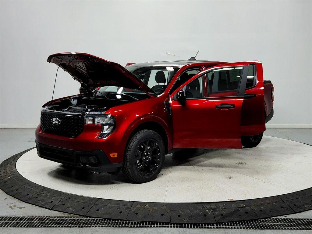 new 2025 Ford Maverick car, priced at $33,532