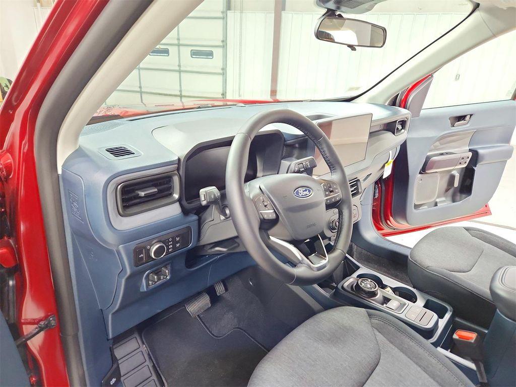 new 2025 Ford Maverick car, priced at $33,532