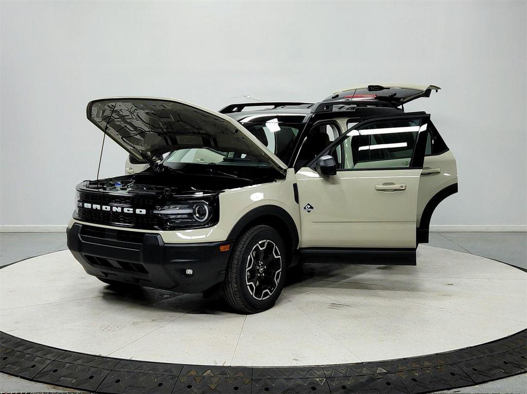 new 2025 Ford Bronco Sport car, priced at $36,475