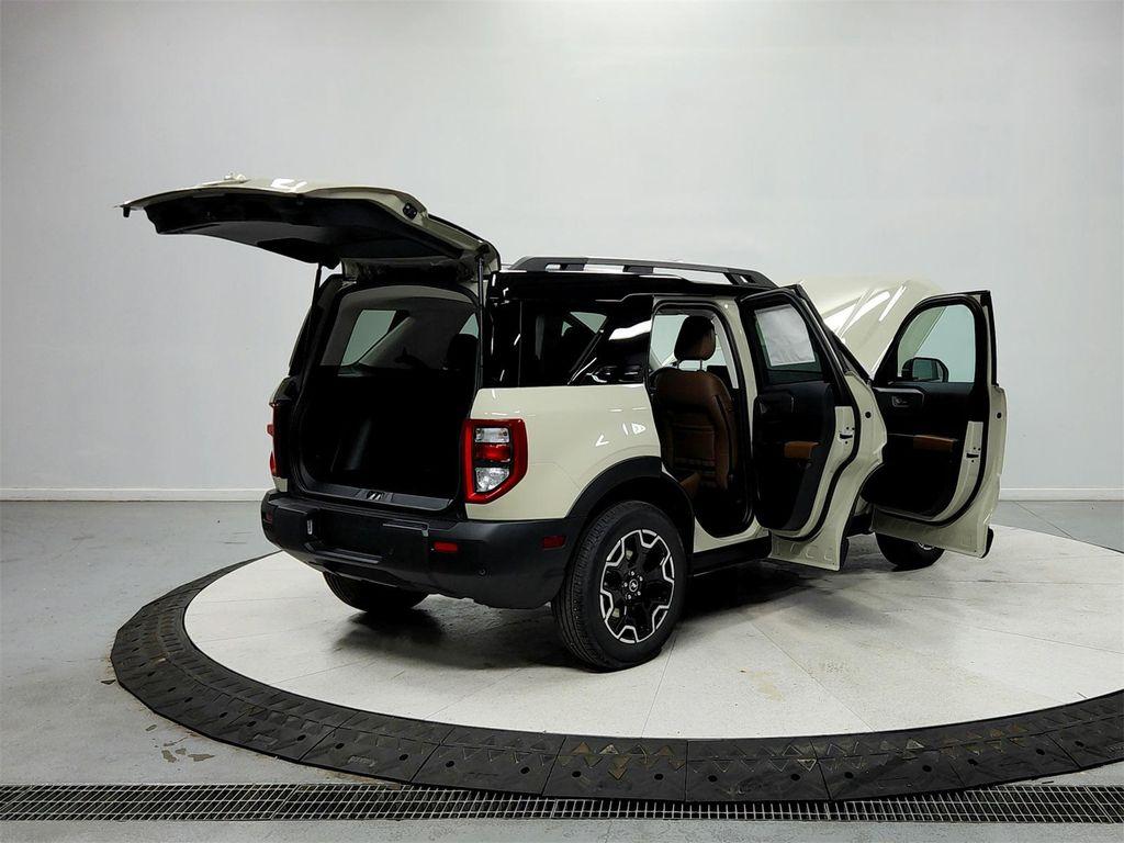 new 2025 Ford Bronco Sport car, priced at $36,475