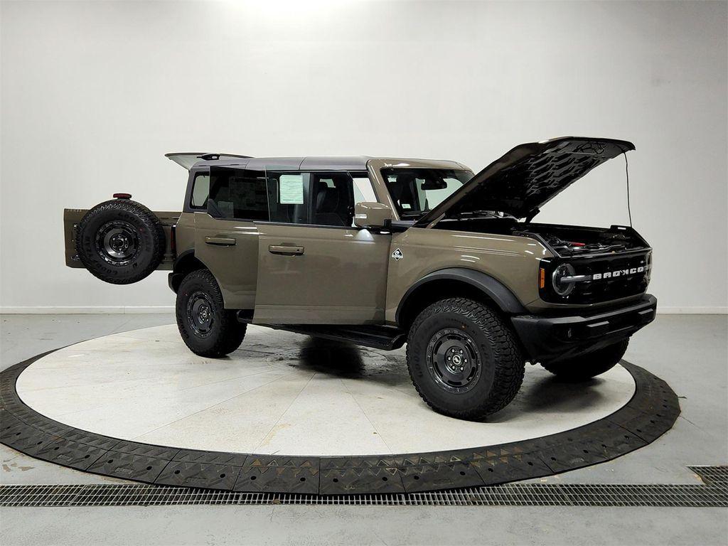 new 2025 Ford Bronco car, priced at $58,173
