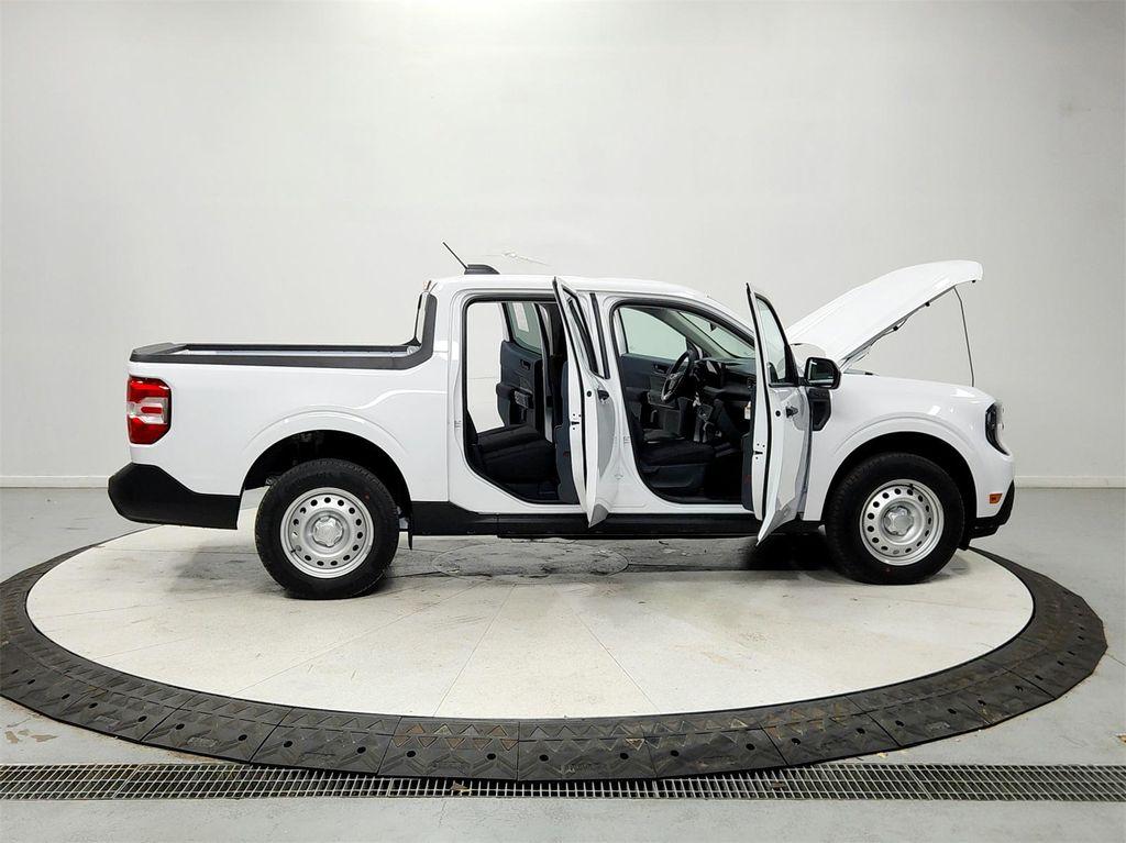 new 2025 Ford Maverick car, priced at $28,457