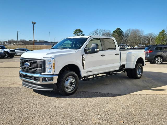 new 2025 Ford F-350 car, priced at $66,332