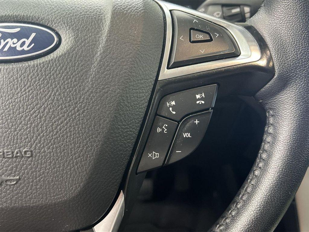 used 2024 Ford Edge car, priced at $22,616