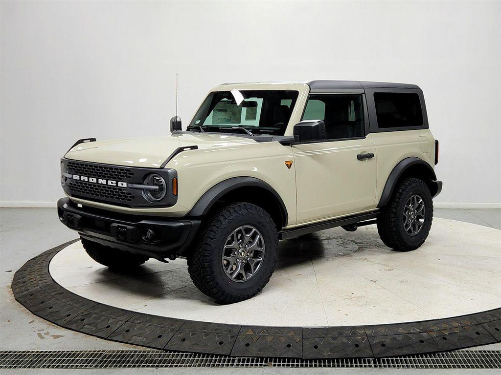 new 2025 Ford Bronco car, priced at $52,362