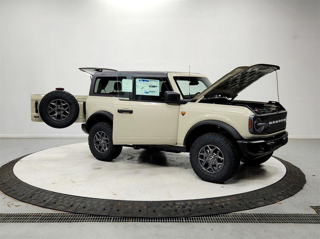 new 2025 Ford Bronco car, priced at $52,362