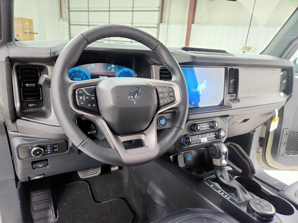 new 2025 Ford Bronco car, priced at $52,362