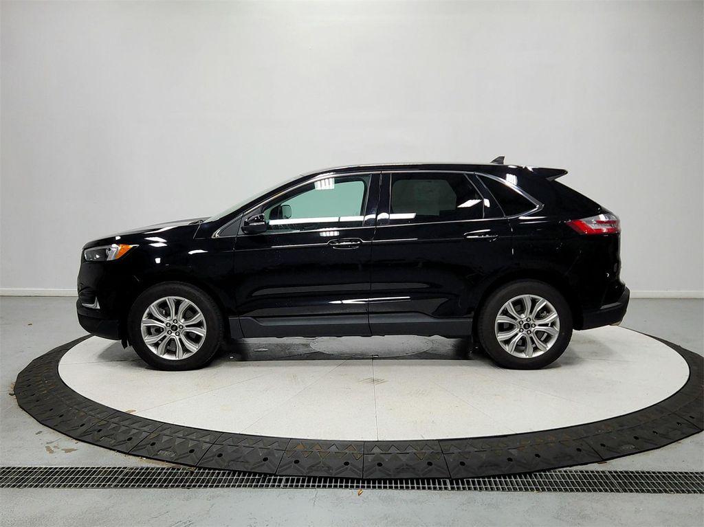 used 2024 Ford Edge car, priced at $25,645