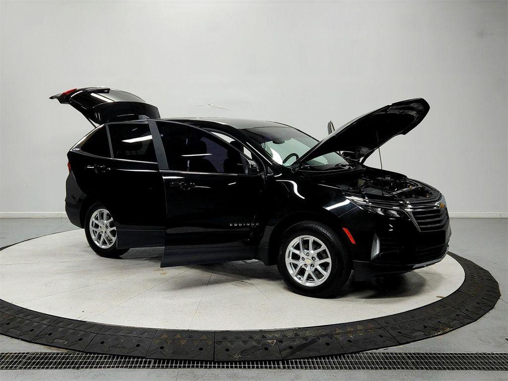 used 2022 Chevrolet Equinox car, priced at $19,115