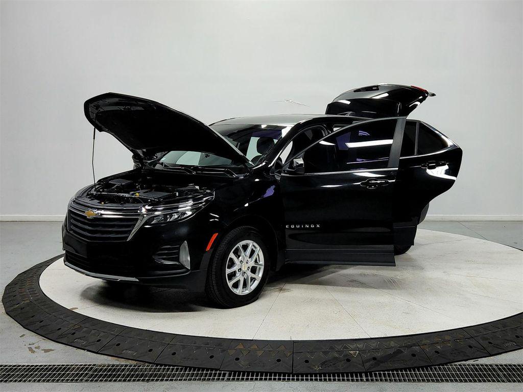 used 2022 Chevrolet Equinox car, priced at $19,115