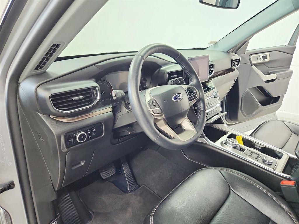 used 2023 Ford Explorer car, priced at $28,986