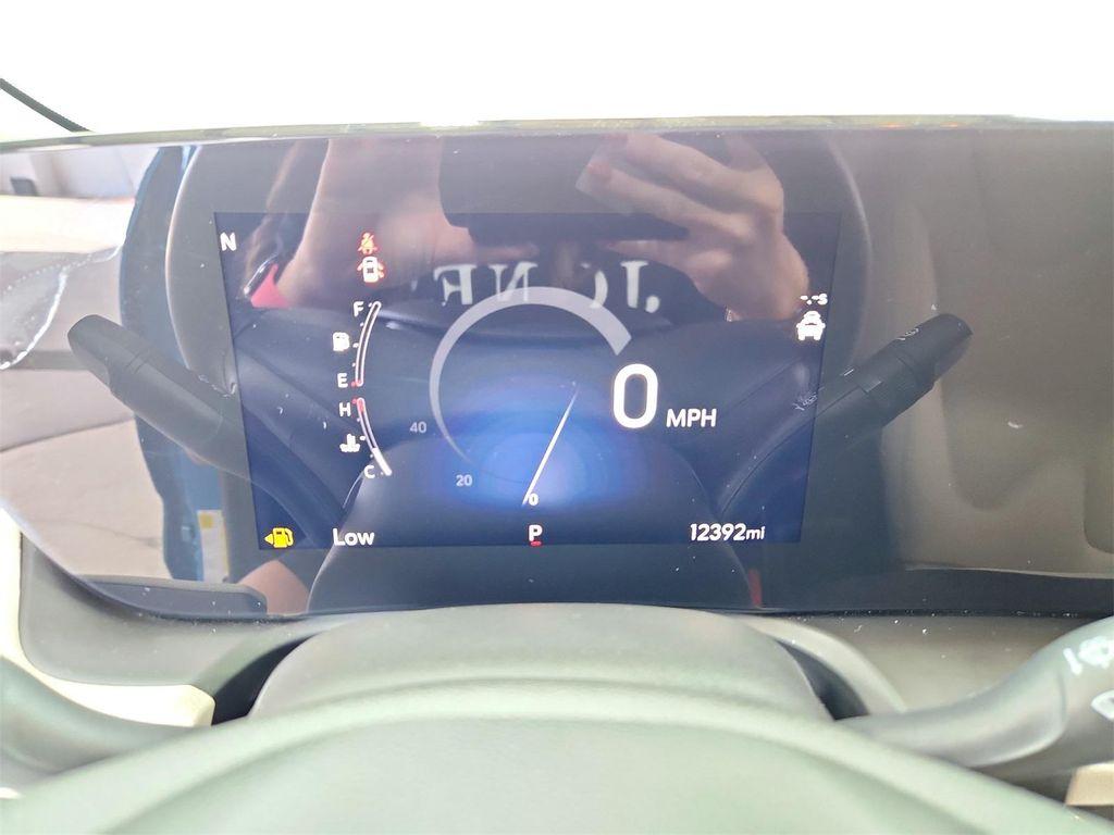 used 2025 Buick Encore GX car, priced at $25,039