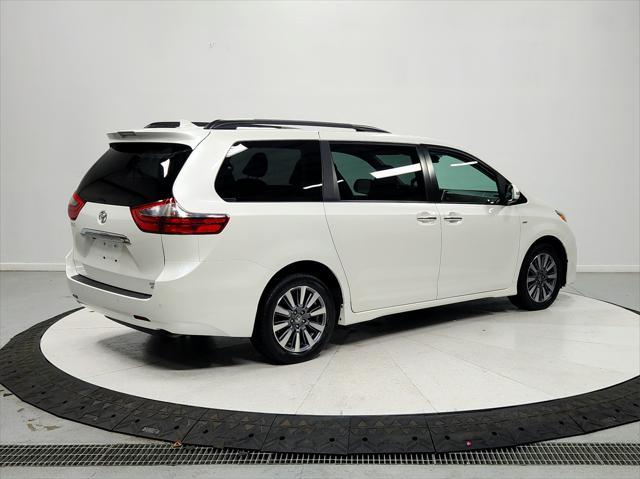 used 2020 Toyota Sienna car, priced at $34,346