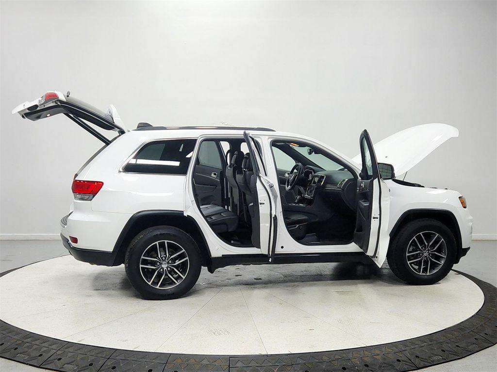 used 2018 Jeep Grand Cherokee car, priced at $12,985