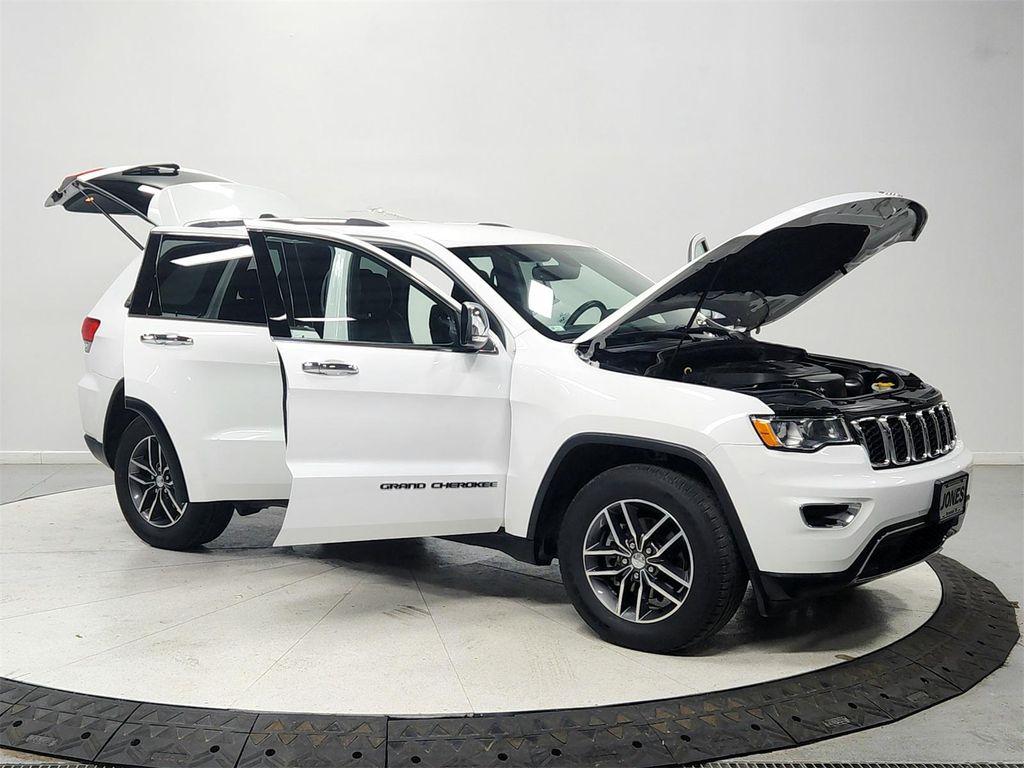 used 2018 Jeep Grand Cherokee car, priced at $12,985