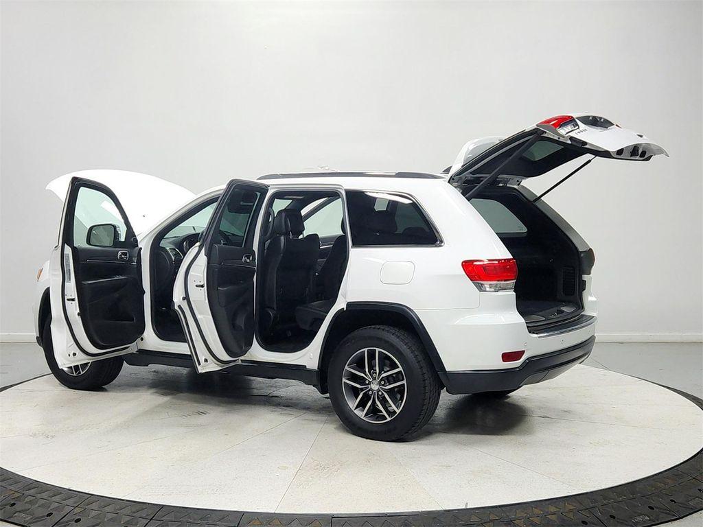 used 2018 Jeep Grand Cherokee car, priced at $12,985