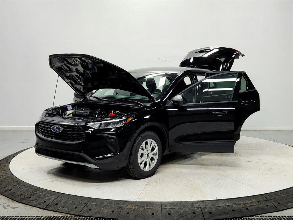 new 2026 Ford Escape car, priced at $29,947