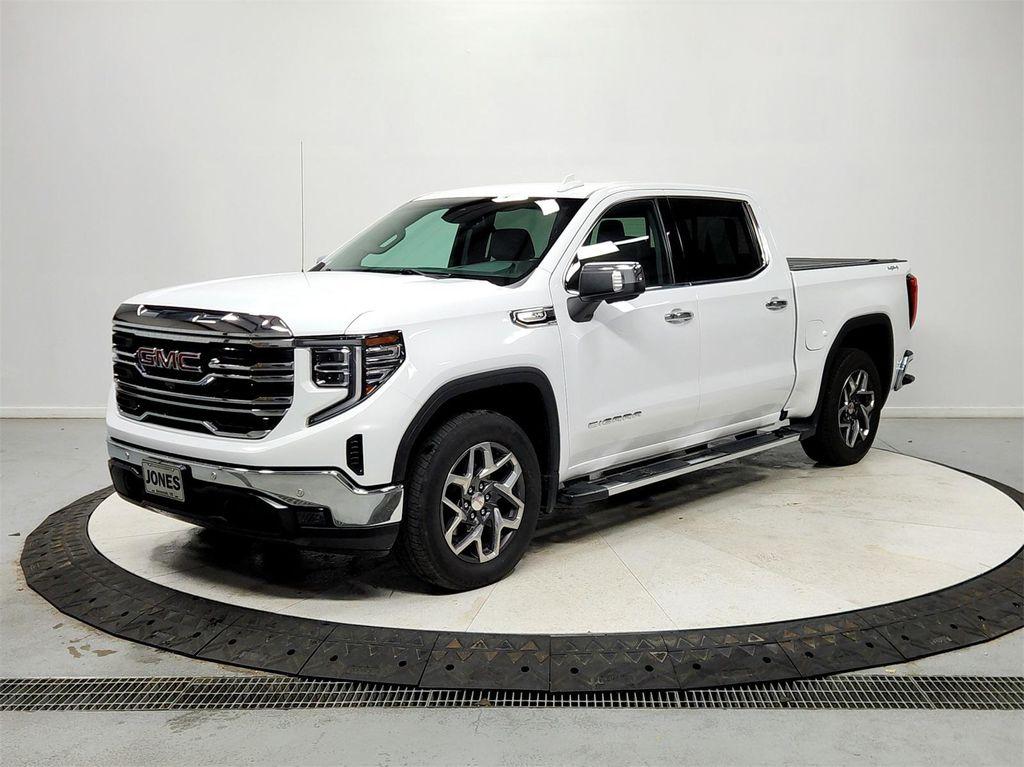 used 2022 GMC Sierra 1500 car, priced at $40,372